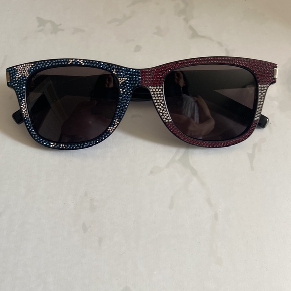 Saint Laurent YSL Special Edition Sunglasses - Picture 1 of 9